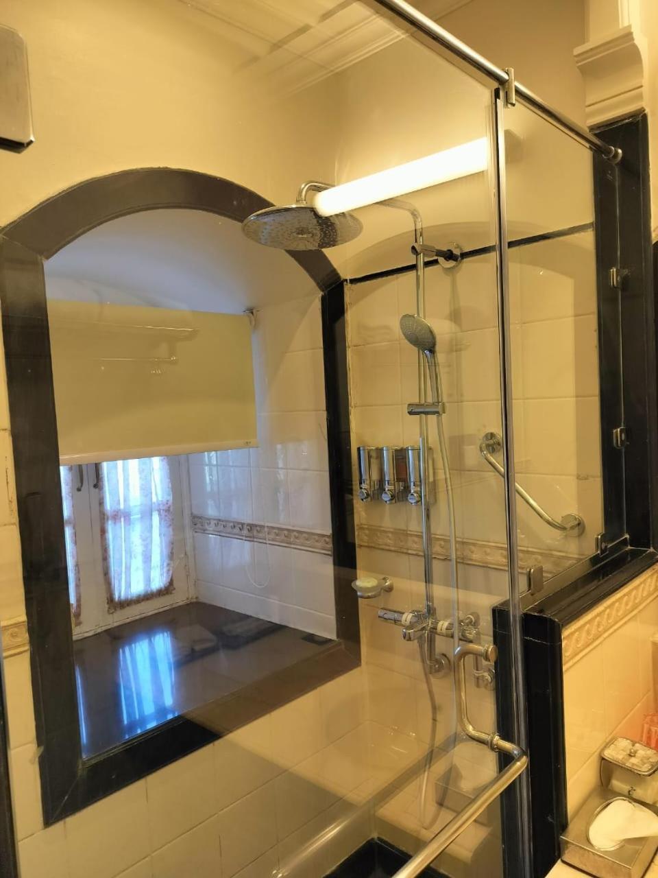 马苏里萨沃伊迎宾酒店-Itc酒店集团 穆索里 外观 照片